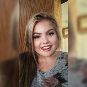 Meet your Posher, Clarissa